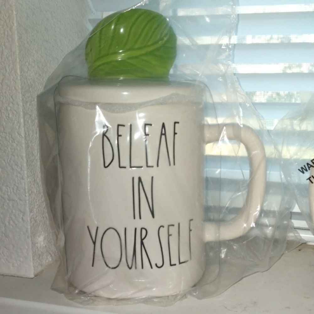 NEW Rae Dunn 'Beleaf in yourself'  Mug with a leaf design Topper
